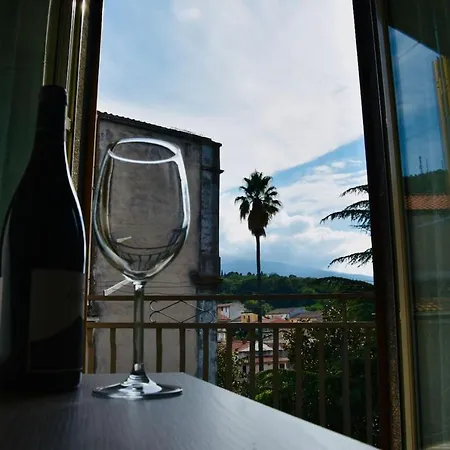 Casa San Martino アパート カスティリオーネ・ディ・シチーリア