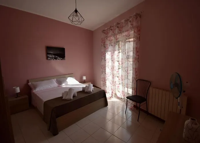 Casa San Martino * Кастильоне-ди-Сицилия